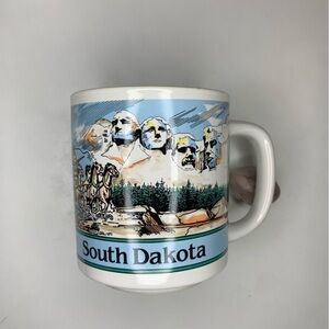 Vintage South Dakota Mt Rushmore Coffee Cup​​​​
